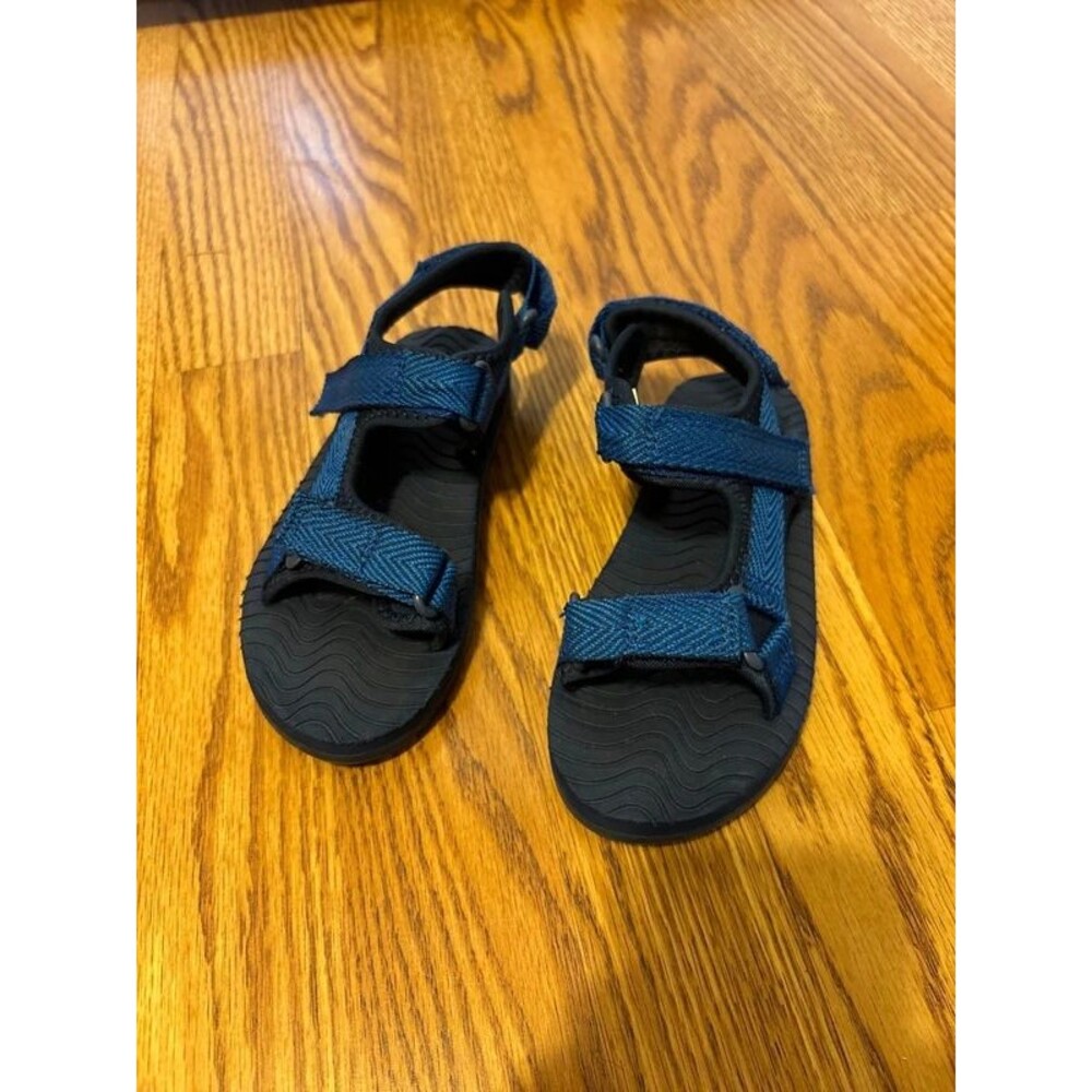 Cat & Jack Sandals Size 11
